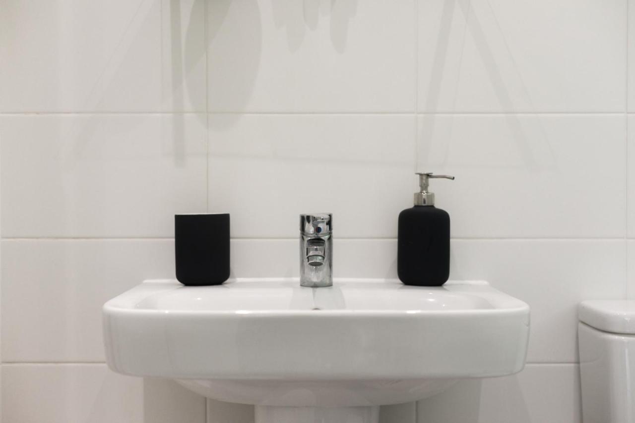 Hertford Serviced Apartments Ware Zewnętrze zdjęcie