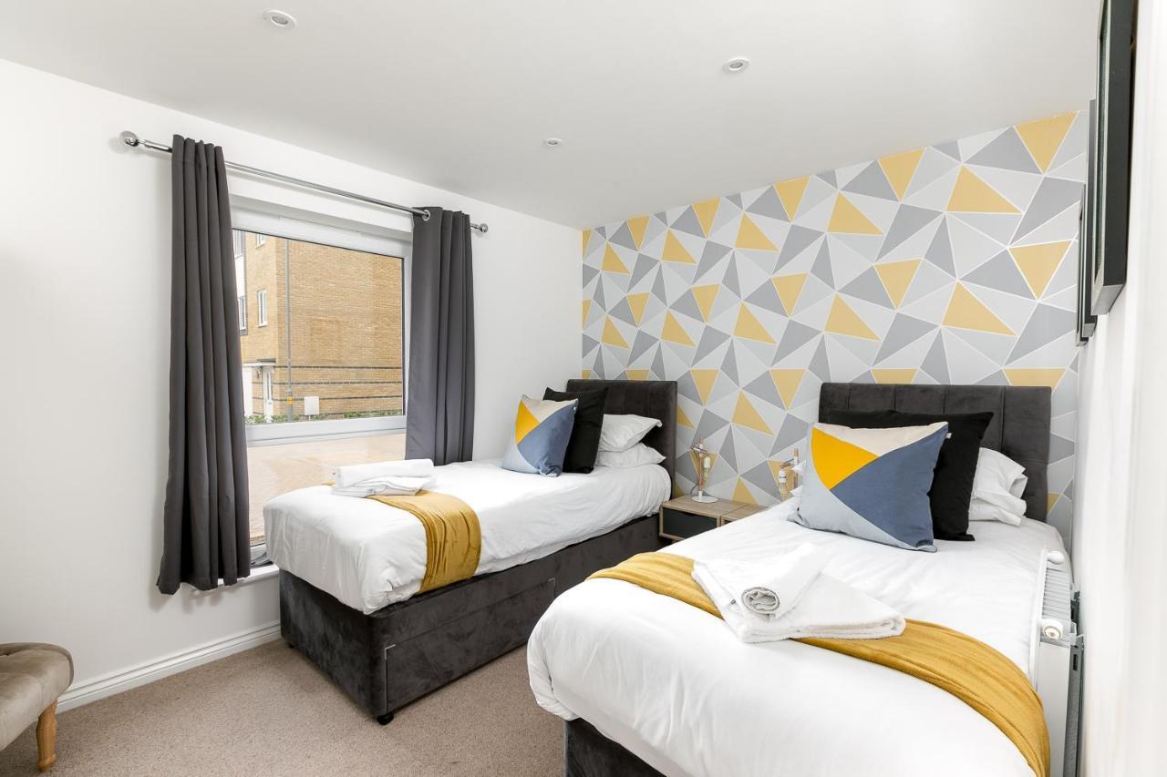 Hertford Serviced Apartments Ware Zewnętrze zdjęcie