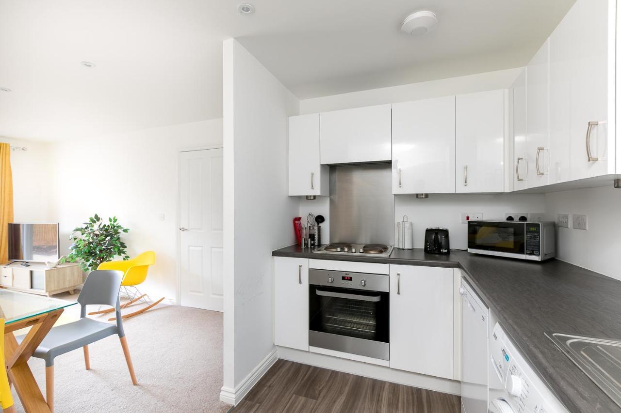Hertford Serviced Apartments Ware Zewnętrze zdjęcie